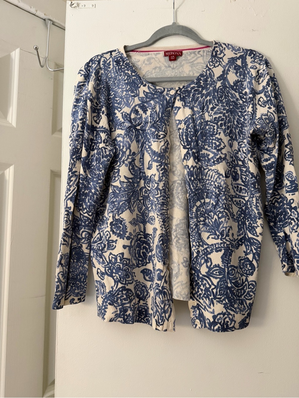 Merona Cream and Blue Floral Knit Cardigan